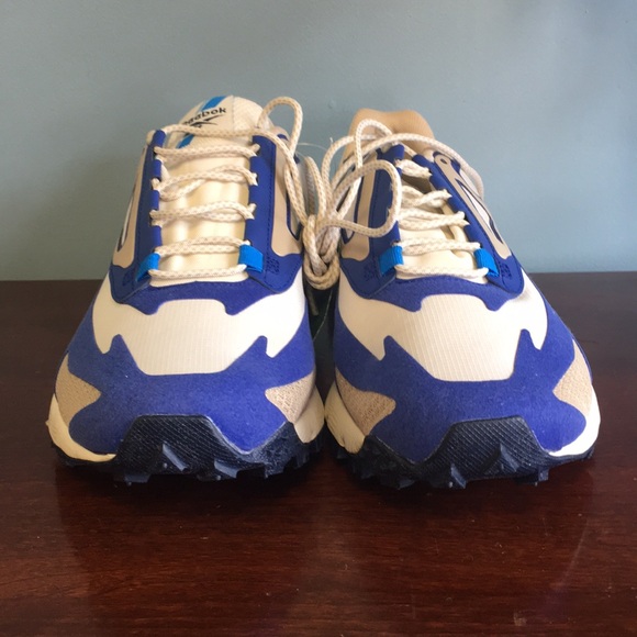 Reebok Shoes - Reebok Men's at Craze 2.0 Running Shoe: Size 9